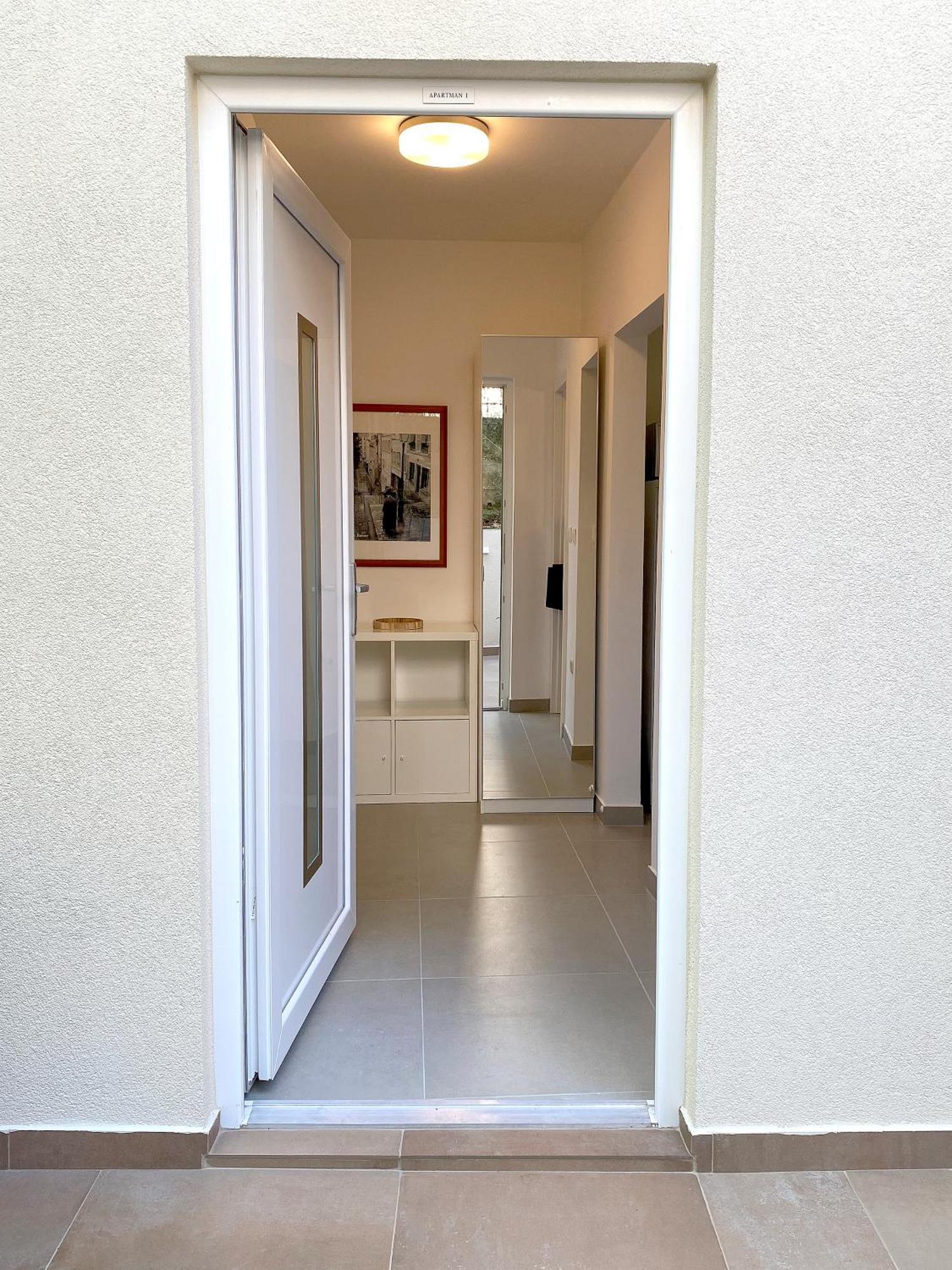 Apartments Tena With Private Parking Pula Exterior photo