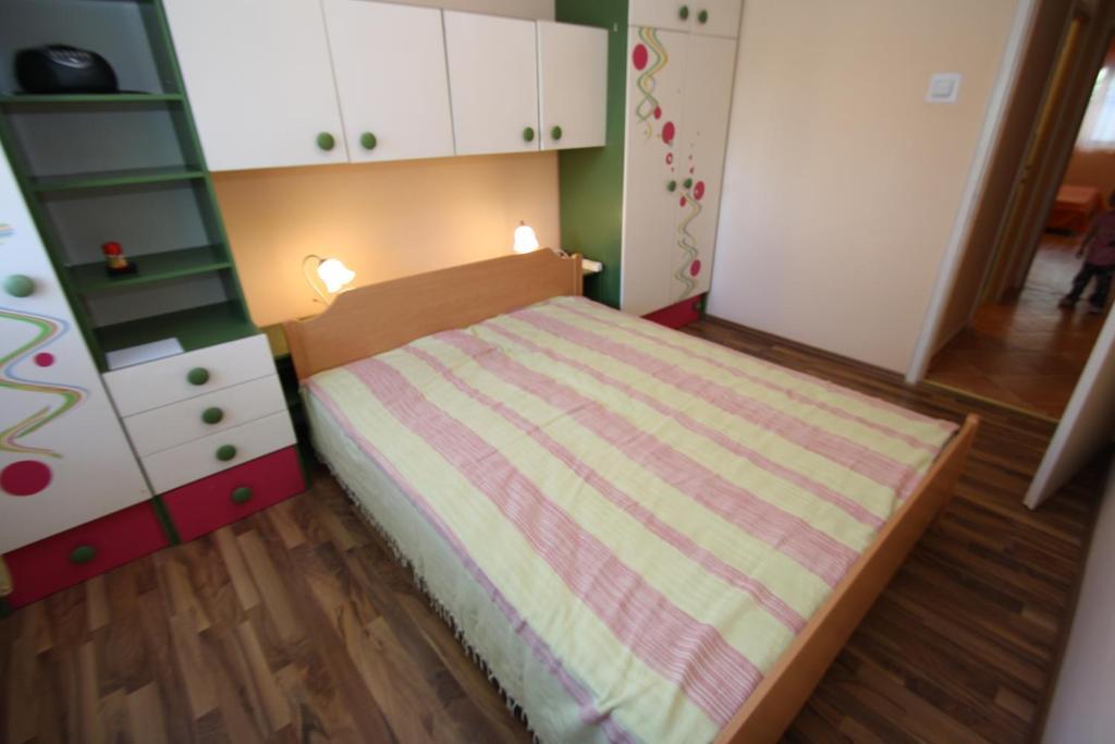 Apartments Tena With Private Parking Pula Room photo